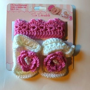 So Dorable 2 pc Hand Crocheted Crown and Booties Set Size 0-3 months Pink White